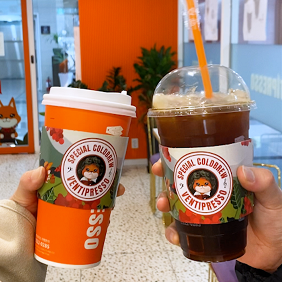 A really convenient way of ordering coffee in Korea!☕طريقة سهلة جداً لطلب القهوة في كوريا!